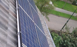 8 Zonnepanelen Green Triplex 250 Wp met een SMA omvormer Sunny Boy 2100TL